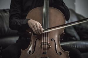 Snappy Cello
