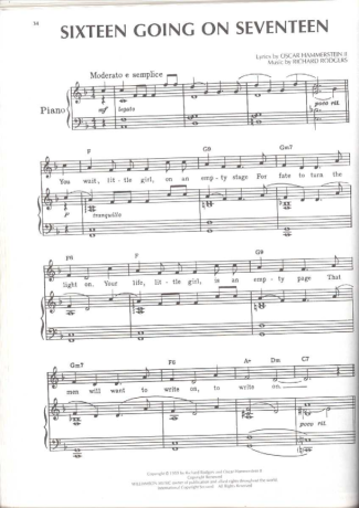 Musicals (Temas de Musicais)  score for Piano